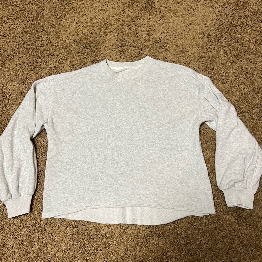 ABERCROMBIE AND FITCH SWEATSHIRT